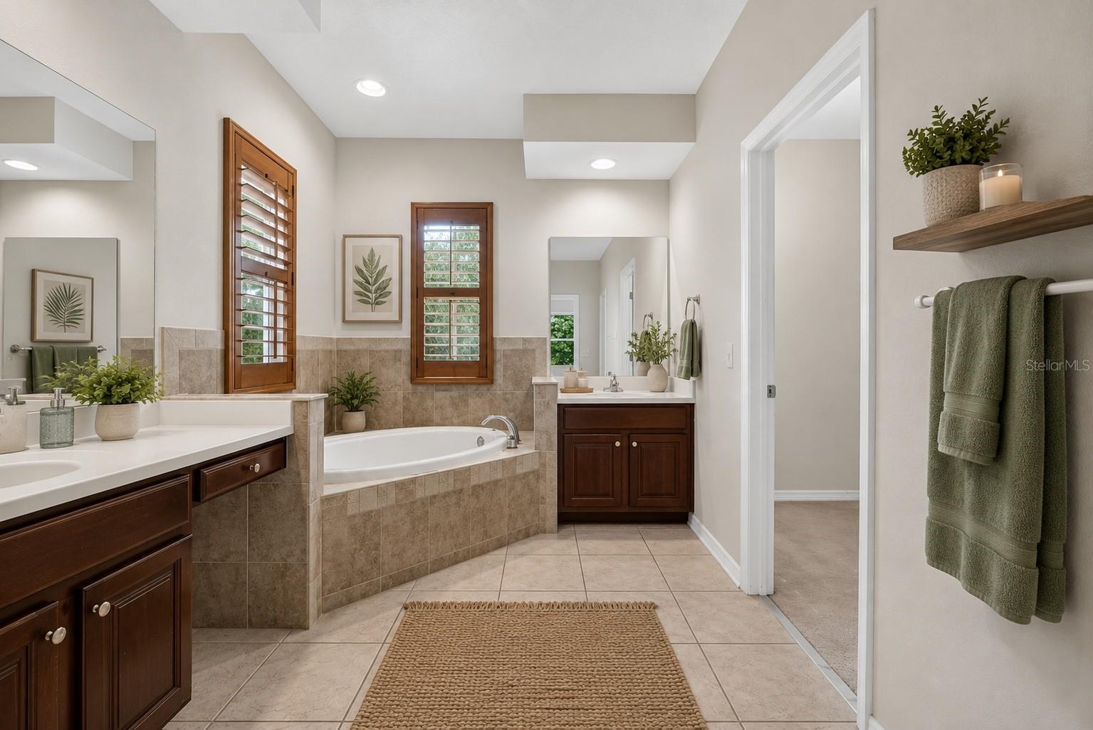 CAMDEN WOODS - Residential