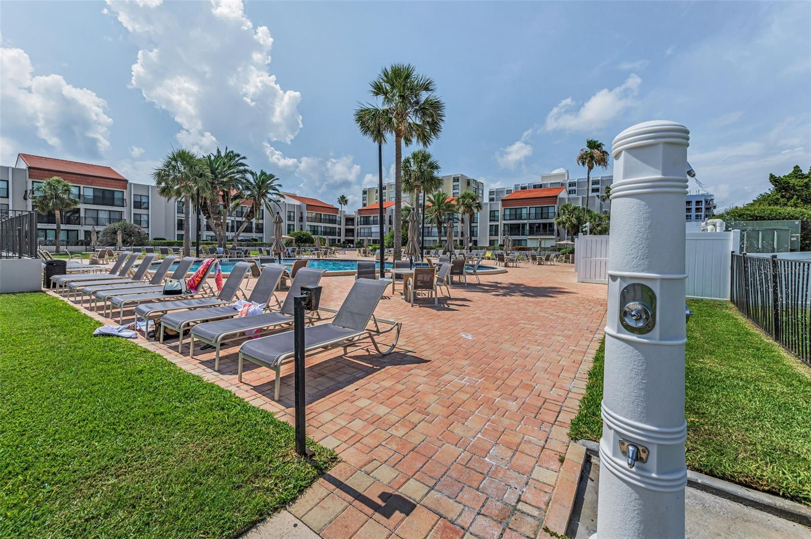 CLEARWATER POINT 7 TENNIS - Residential