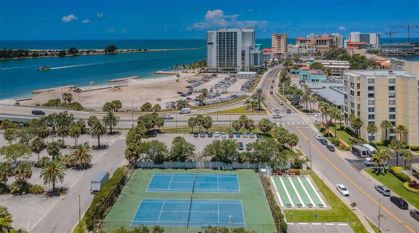 CLEARWATER POINT 7 TENNIS - Residential