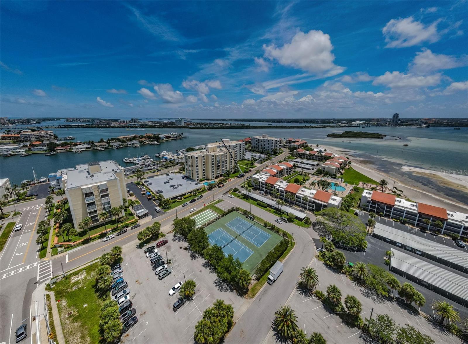 CLEARWATER POINT 7 TENNIS - Residential