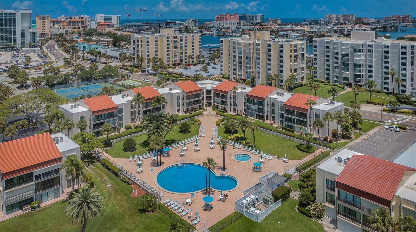 CLEARWATER POINT 7 TENNIS - Residential