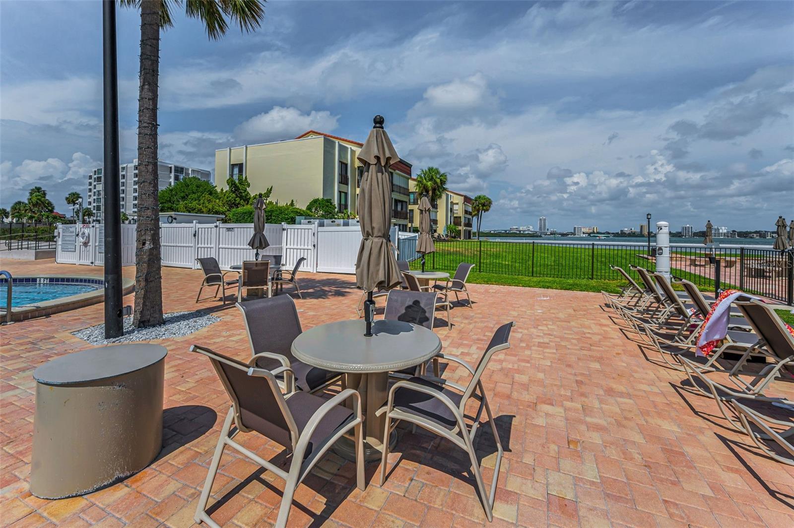 CLEARWATER POINT 7 TENNIS - Residential