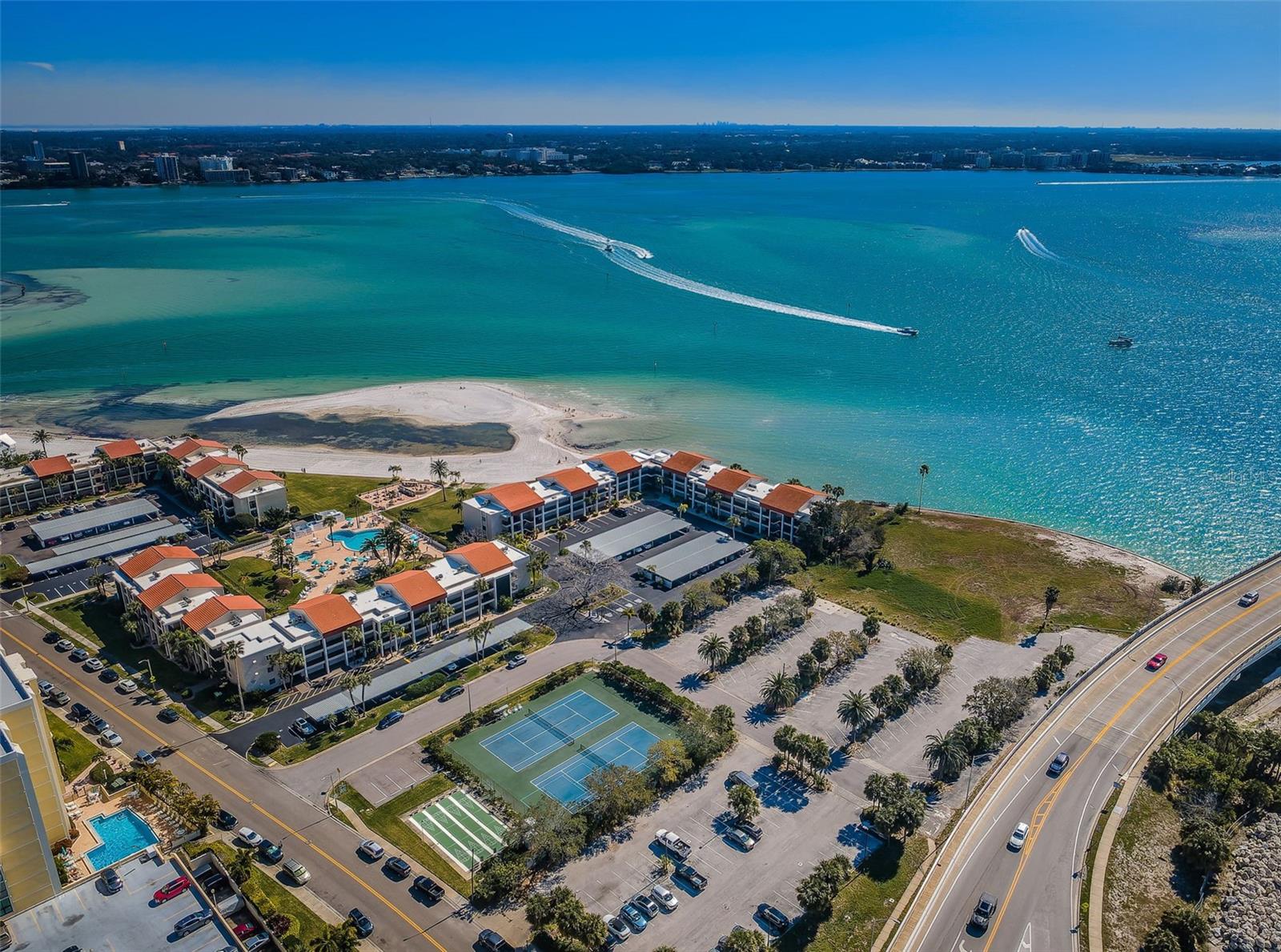 CLEARWATER POINT 7 TENNIS - Residential