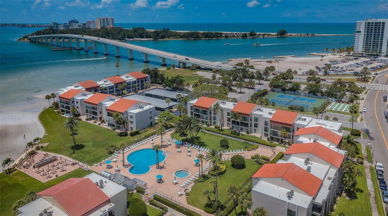 CLEARWATER POINT 7 TENNIS - Residential