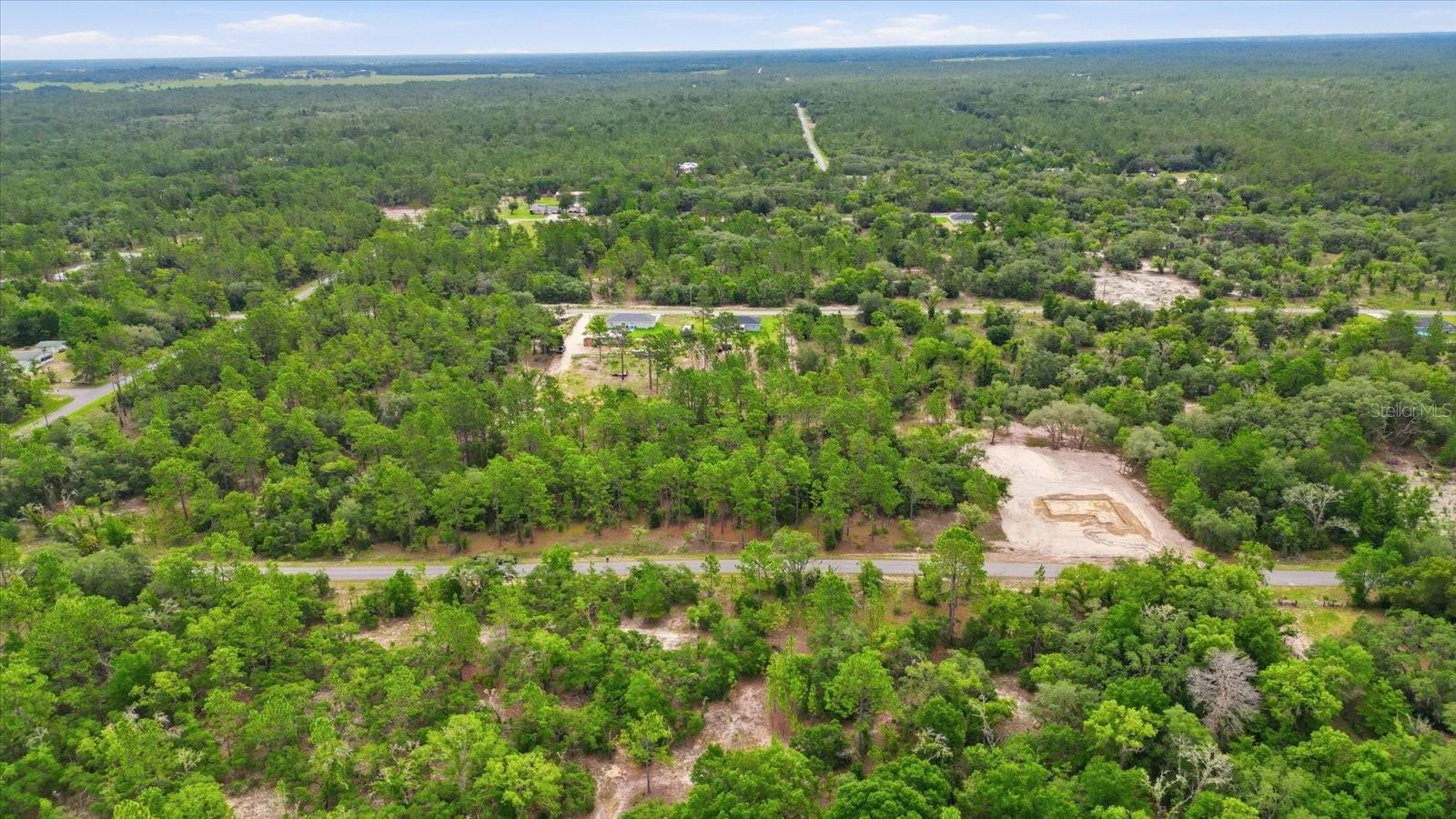 RAINBOW LAKES ESTATE - Land