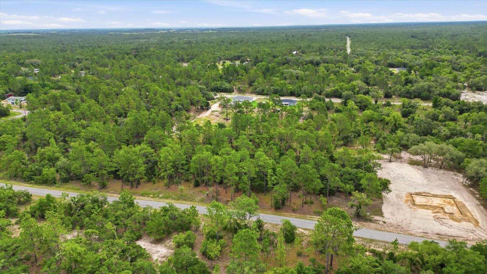 RAINBOW LAKES ESTATE - Land