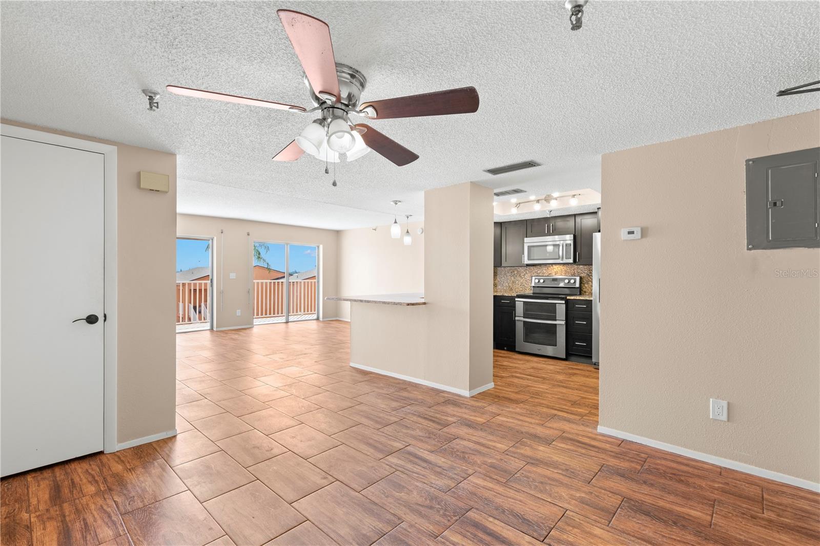 SOUTH BAY CONDO - Residential