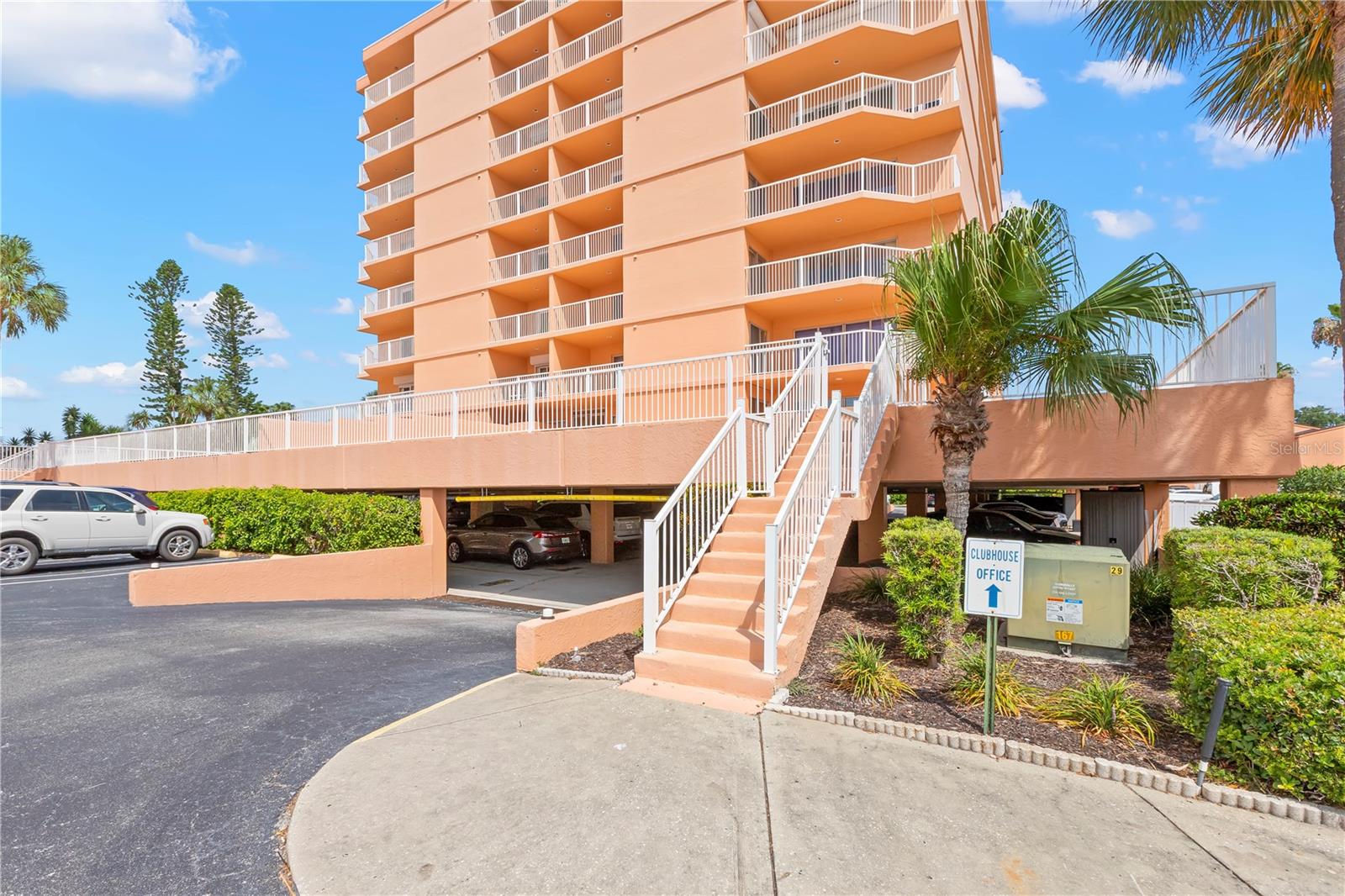 SOUTH BAY CONDO - Residential
