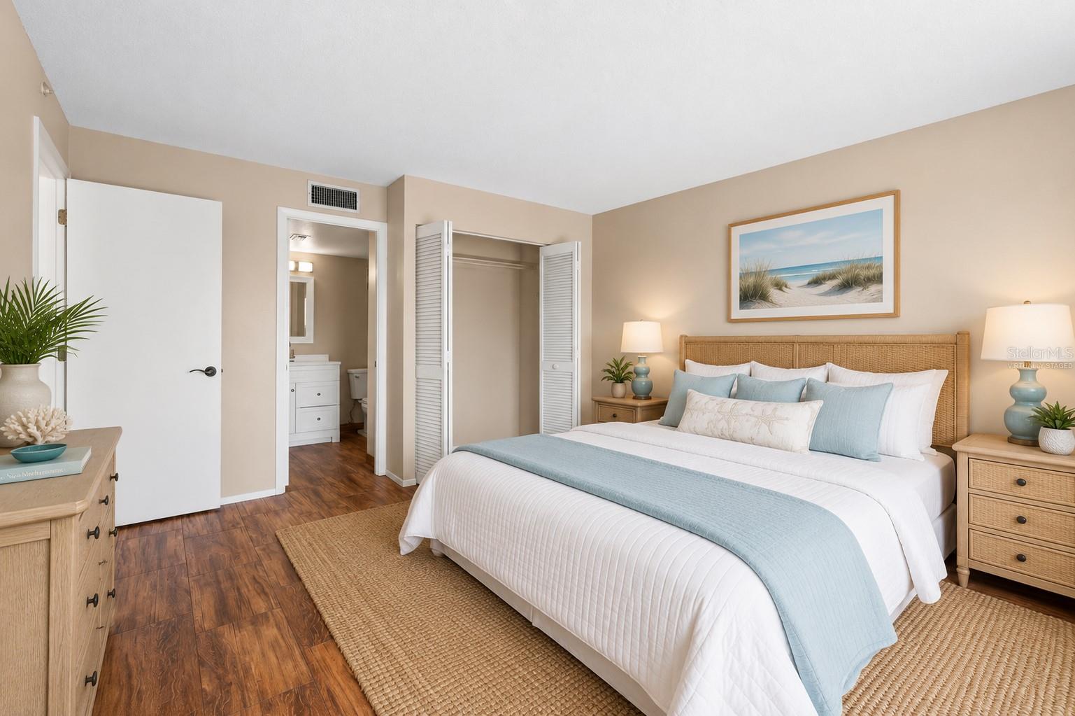 SOUTH BAY CONDO - Residential