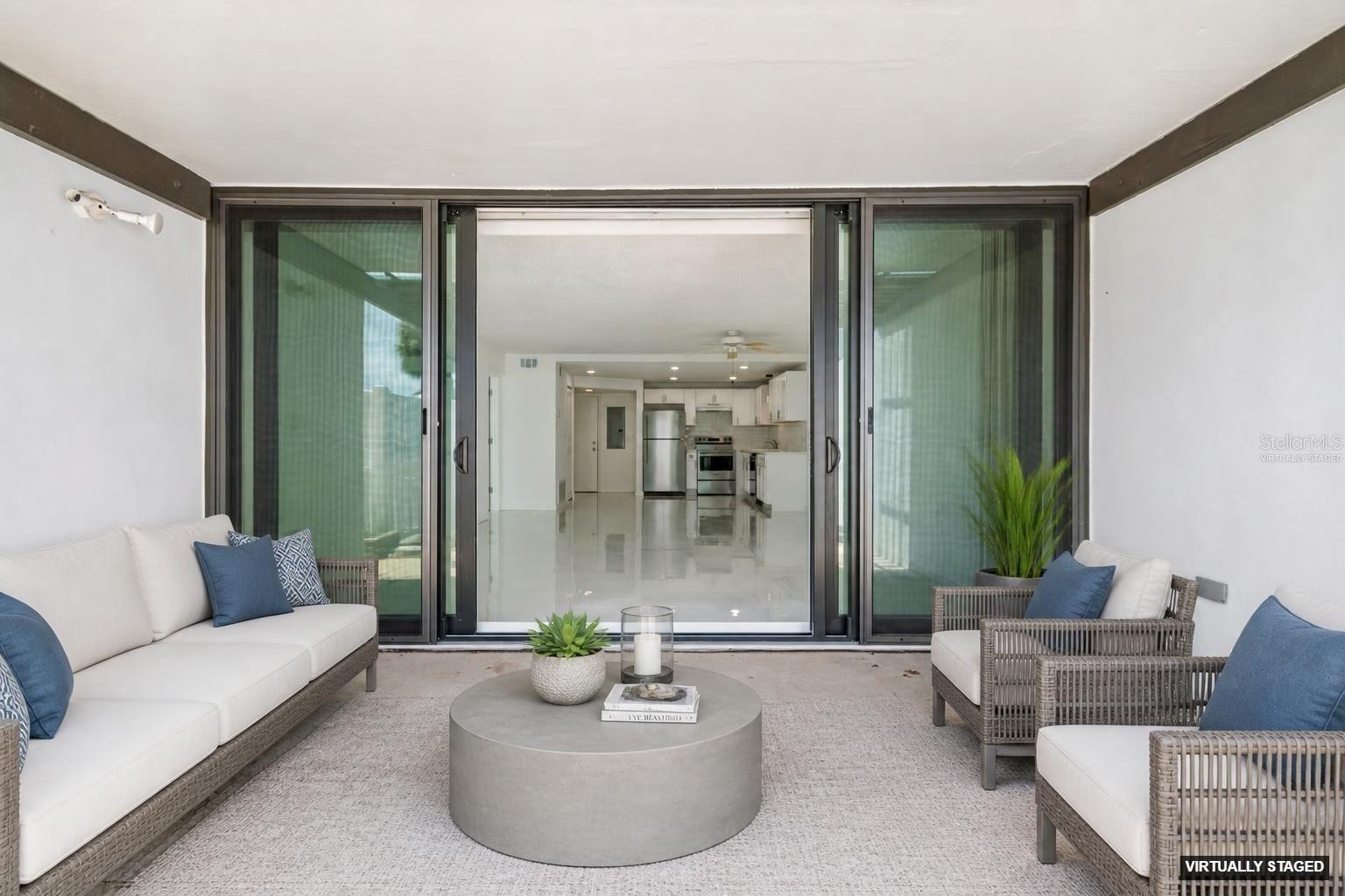 TREASURE ISLAND TENNIS & YACHT CLUB - Residential