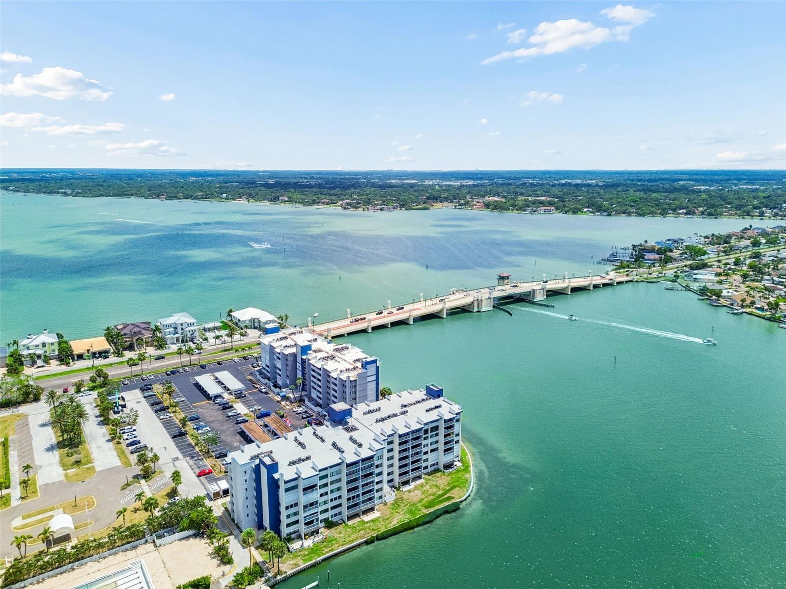 TREASURE ISLAND TENNIS & YACHT CLUB - Residential