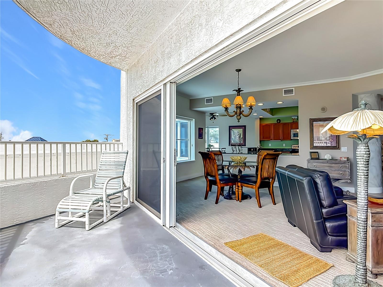 OCEANS GRAND - Residential