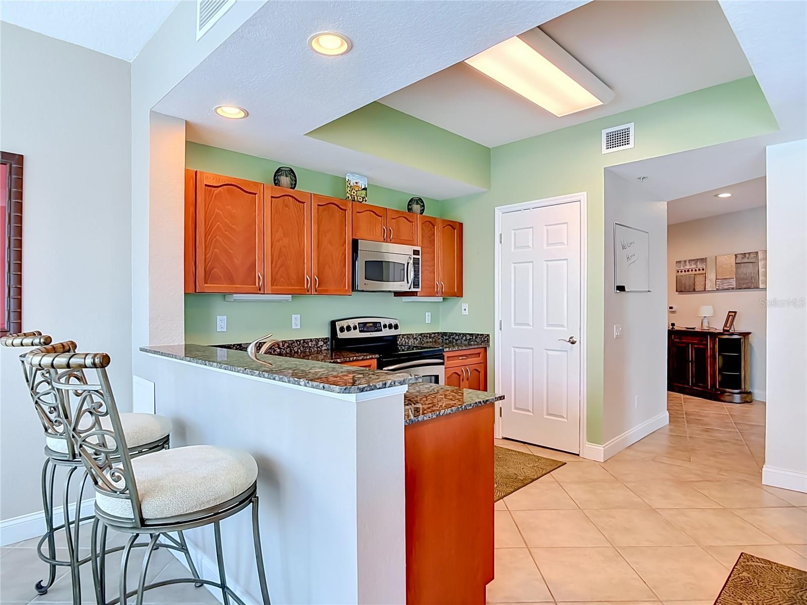 OCEANS GRAND - Residential