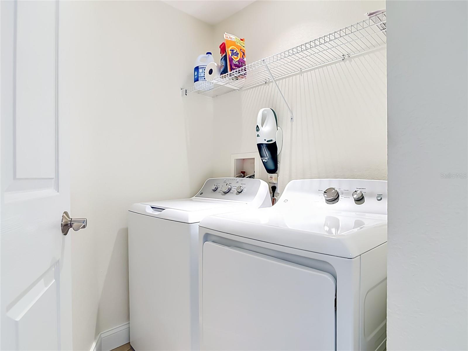 OCEANS GRAND - Residential