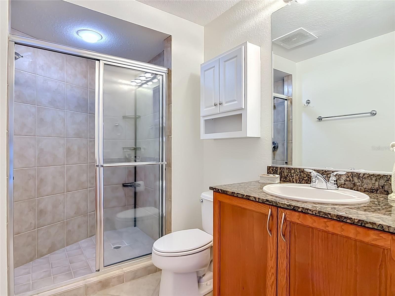 OCEANS GRAND - Residential