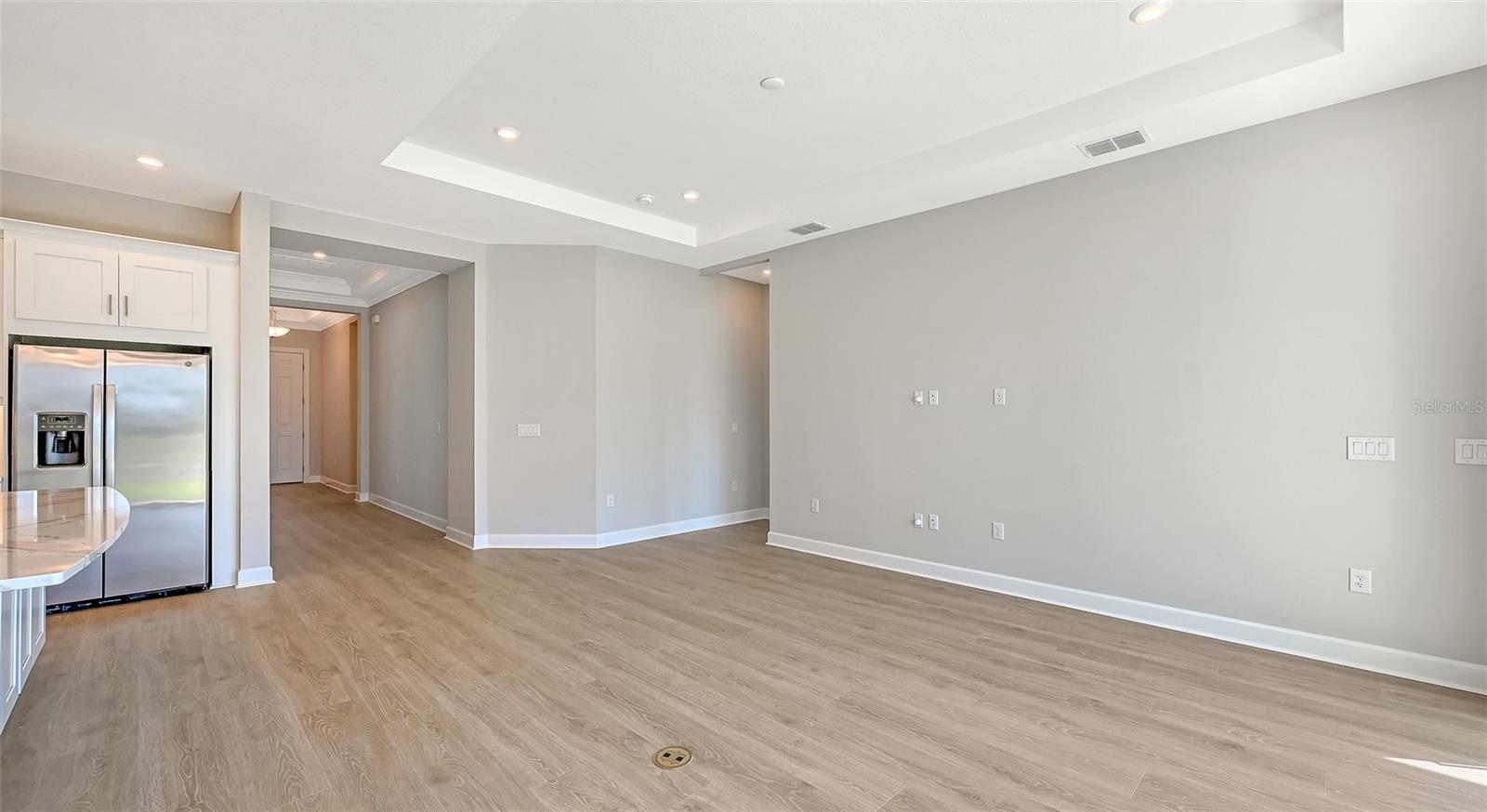 ESPLANADE AT SKYE RANCH - Residential Lease