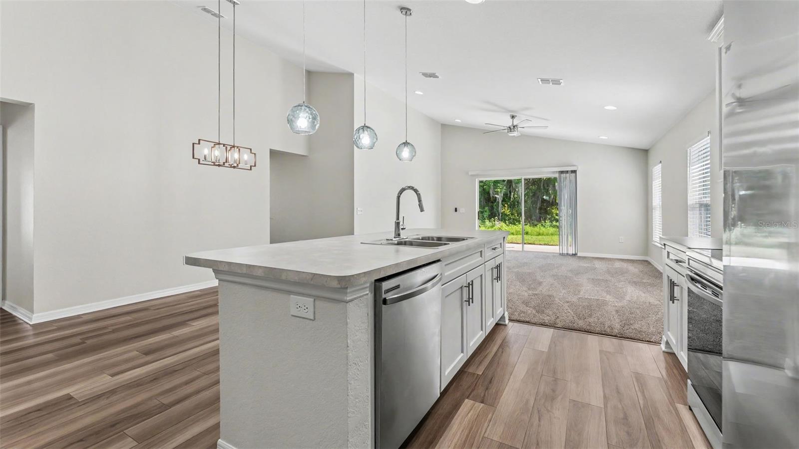 HALLAM PRESERVE WEST J - Residential