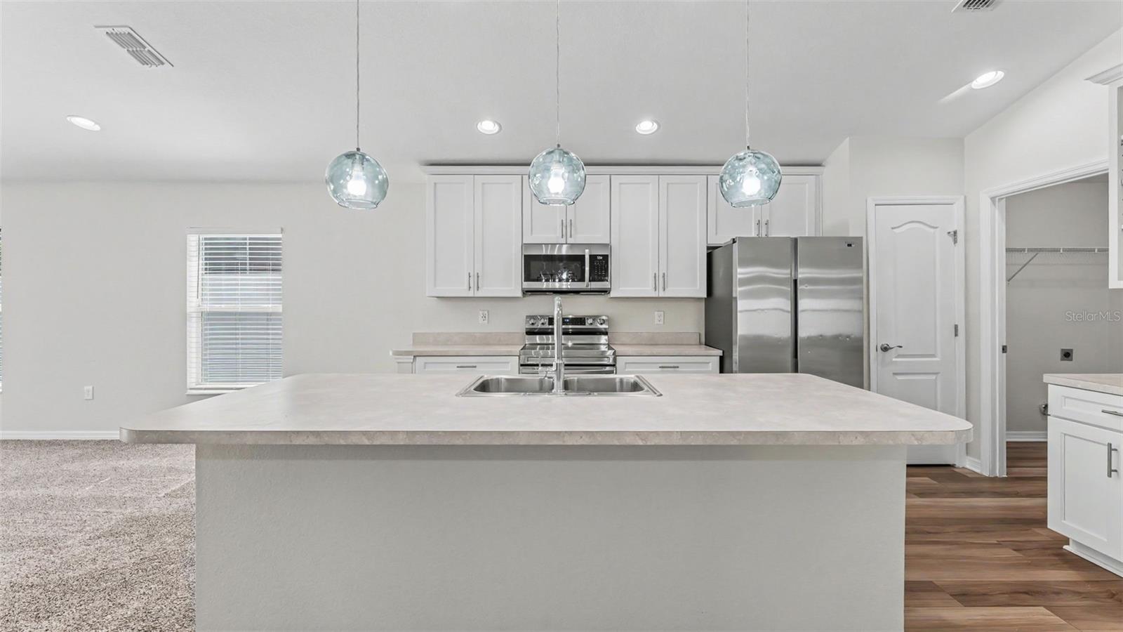 HALLAM PRESERVE WEST J - Residential