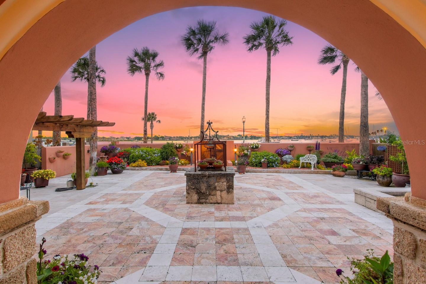 CITY/ST AUGUSTINE - Residential