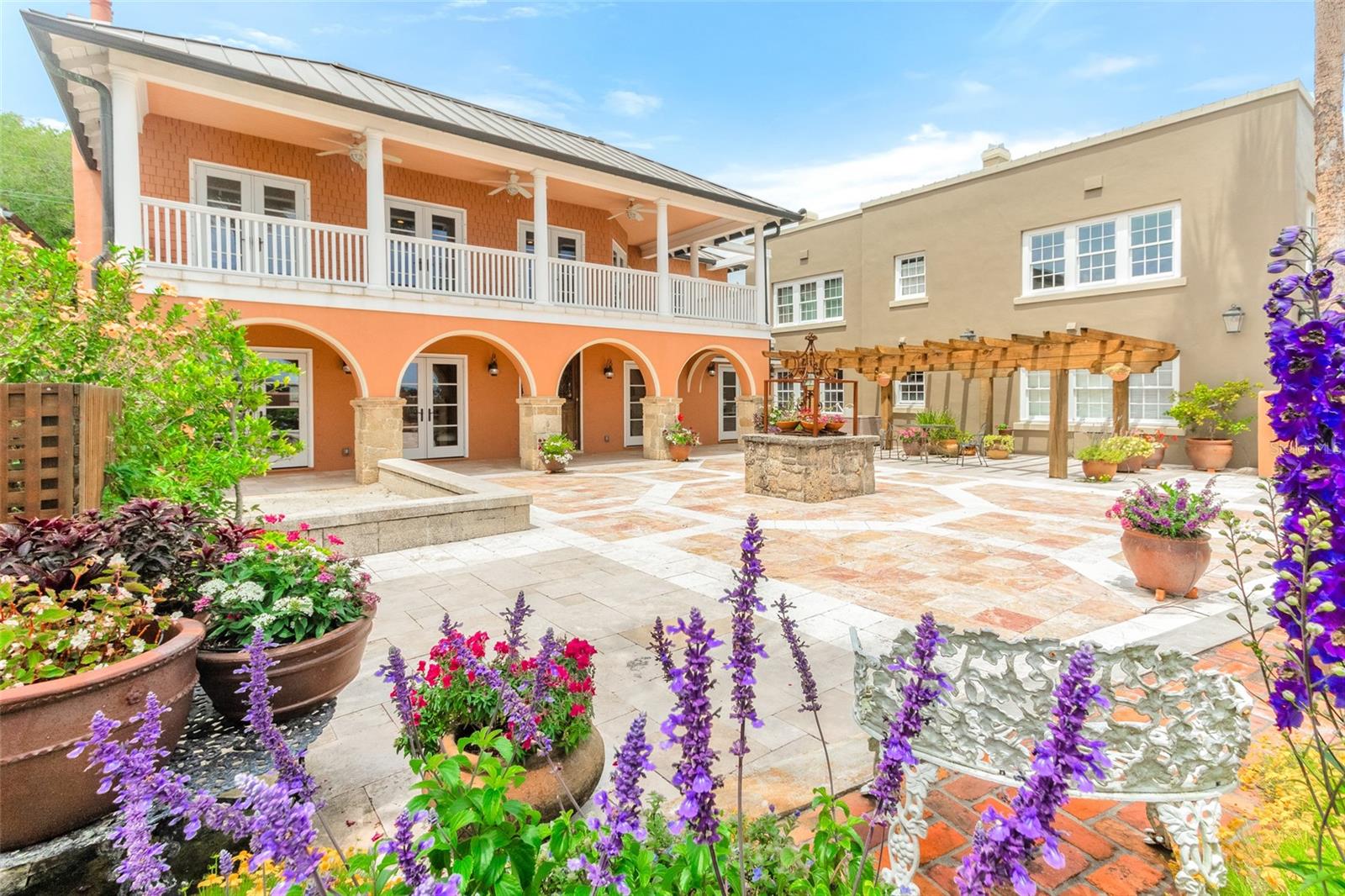 CITY/ST AUGUSTINE - Residential