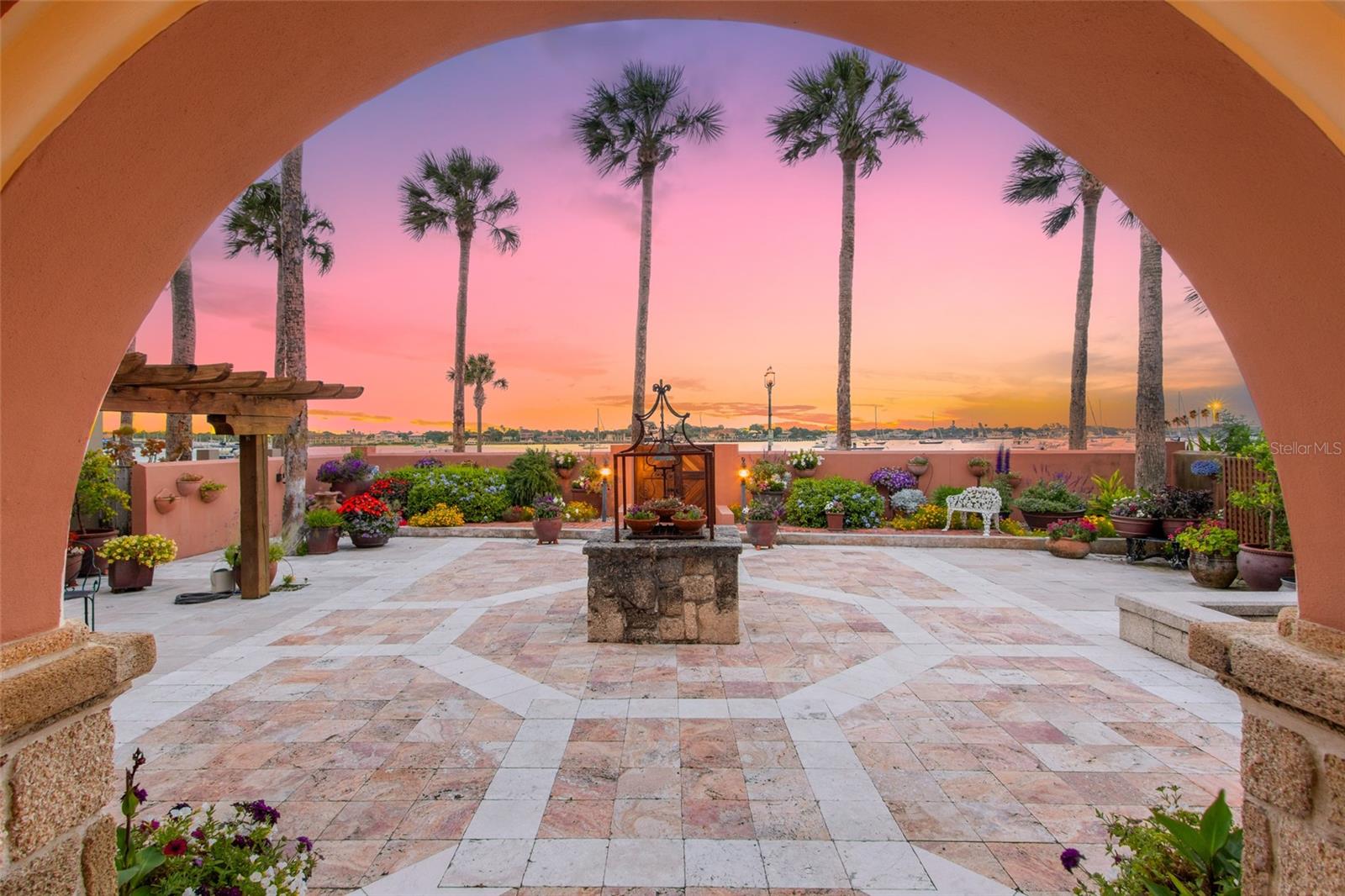 CITY/ST AUGUSTINE - Residential