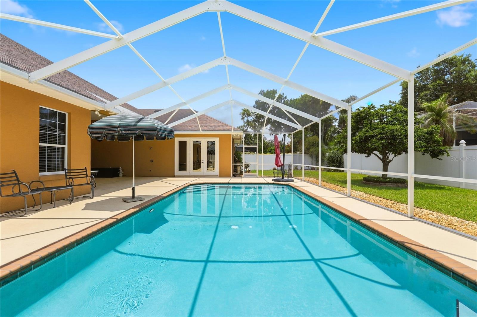 HAMILTON POINTE - Residential
