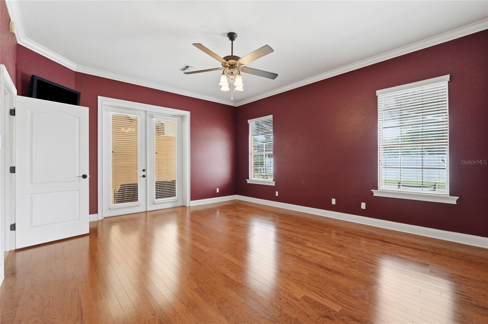 HAMILTON POINTE - Residential
