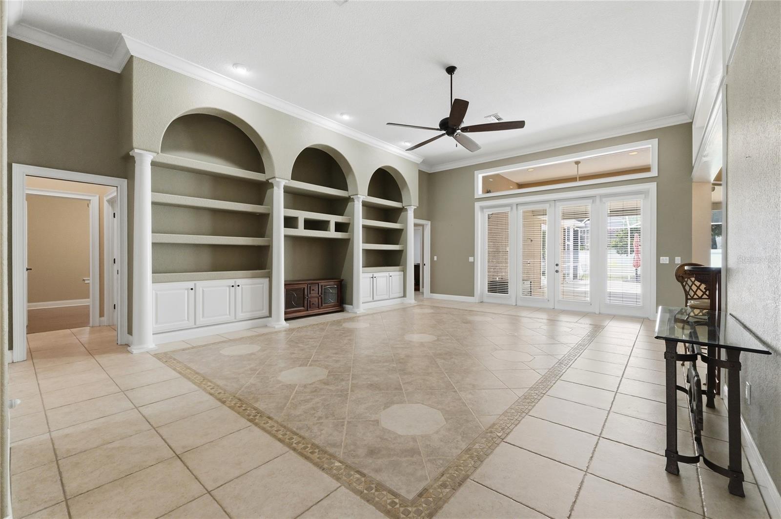 HAMILTON POINTE - Residential