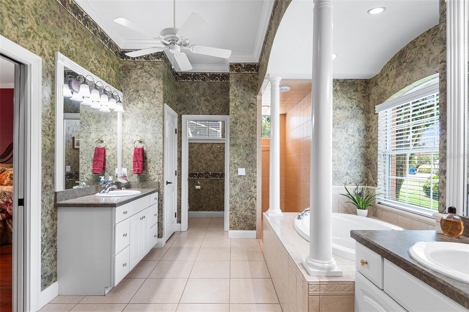 HAMILTON POINTE - Residential
