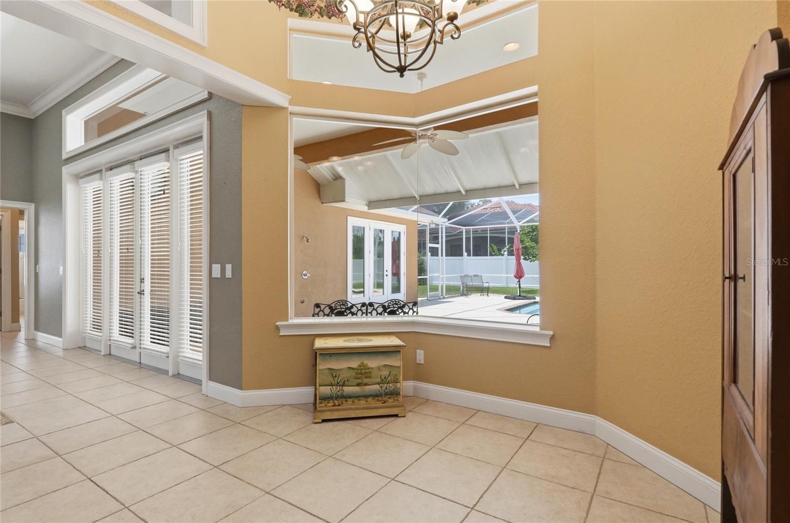 HAMILTON POINTE - Residential