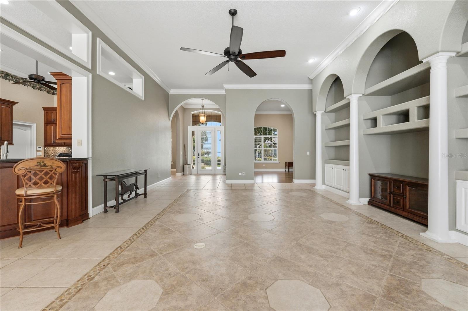 HAMILTON POINTE - Residential