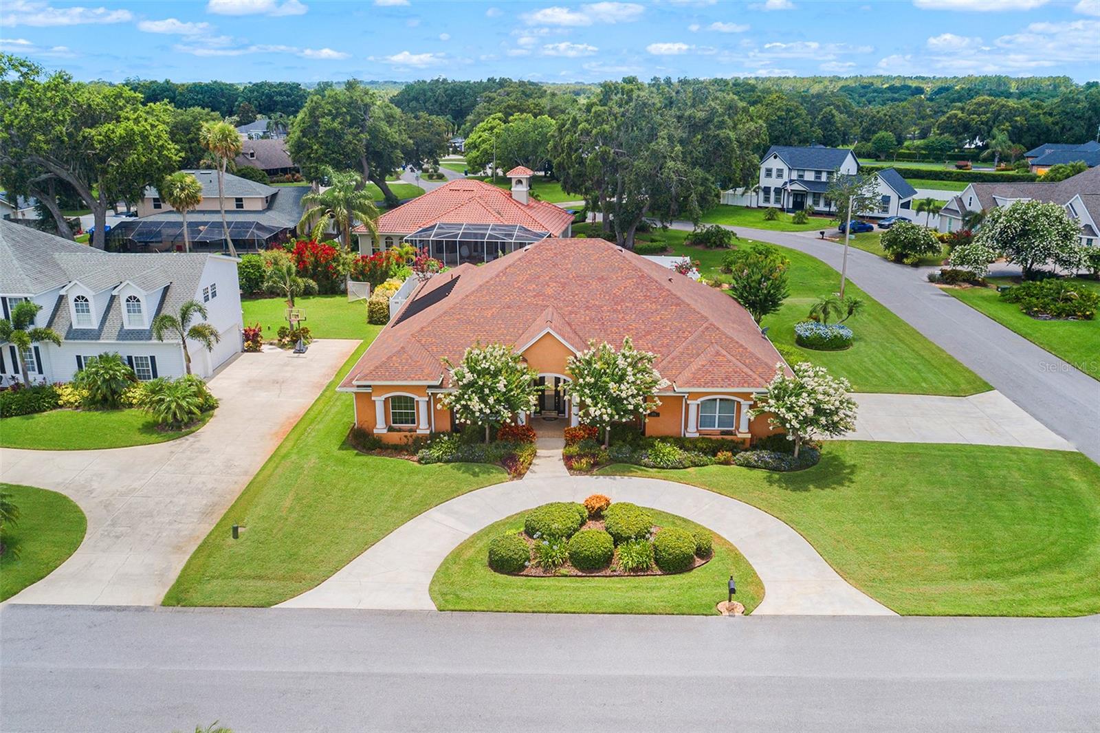 HAMILTON POINTE - Residential