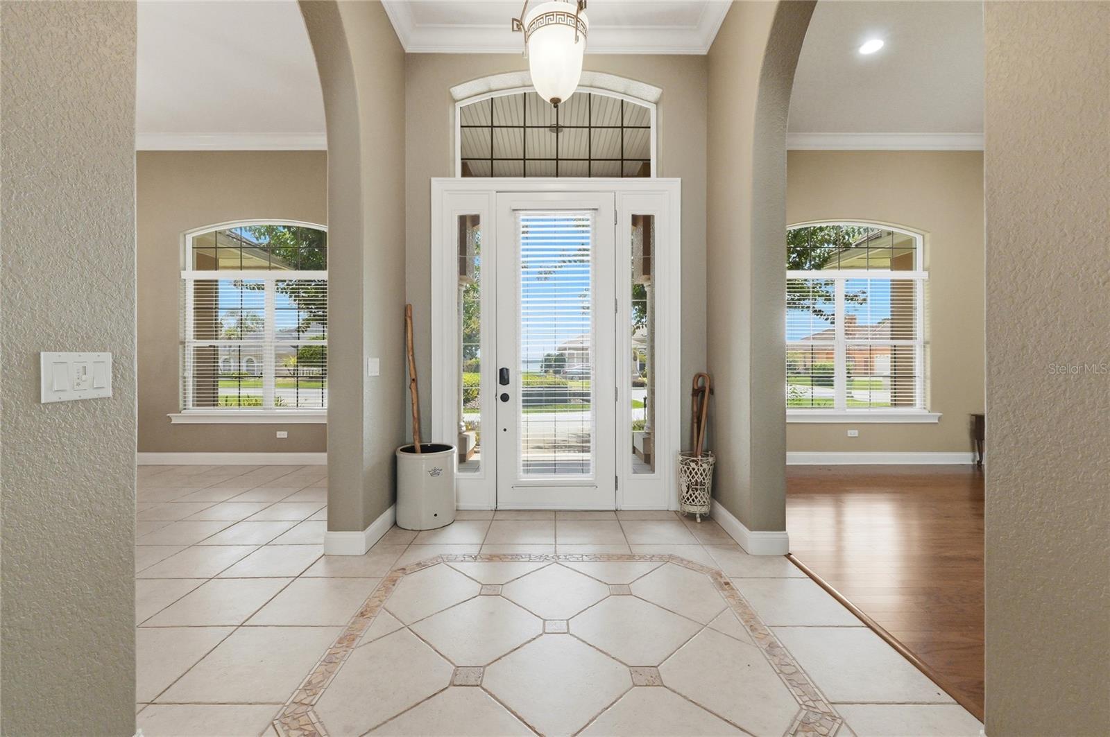 HAMILTON POINTE - Residential