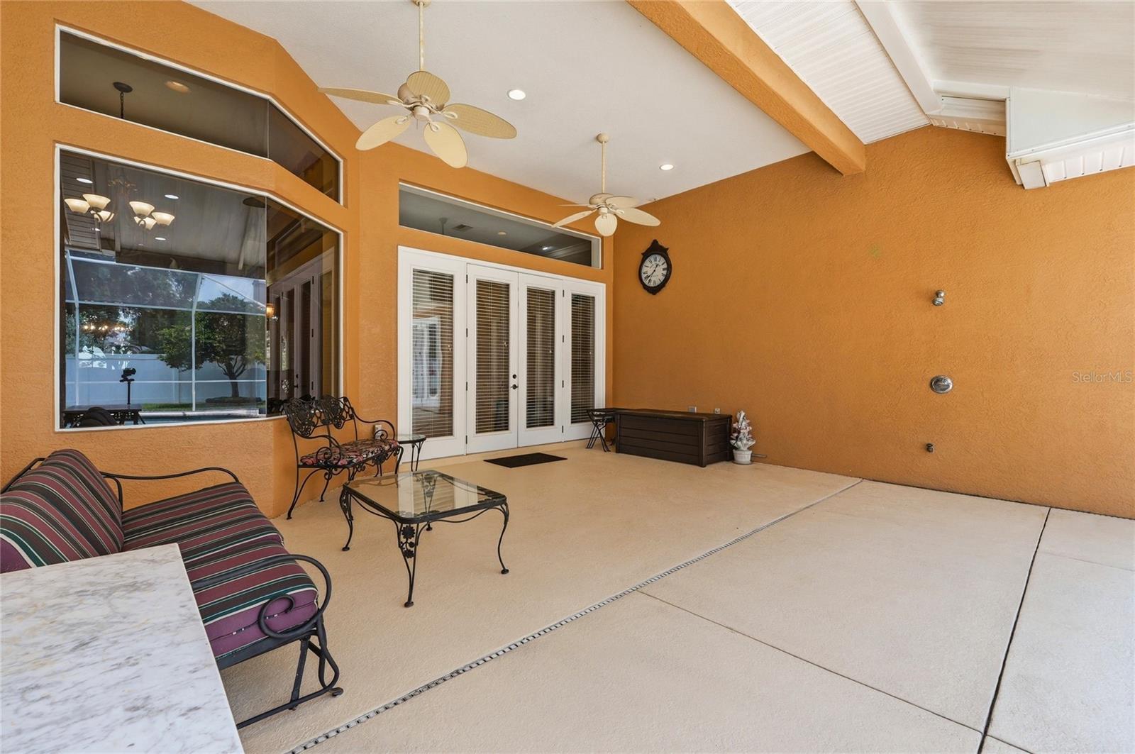 HAMILTON POINTE - Residential