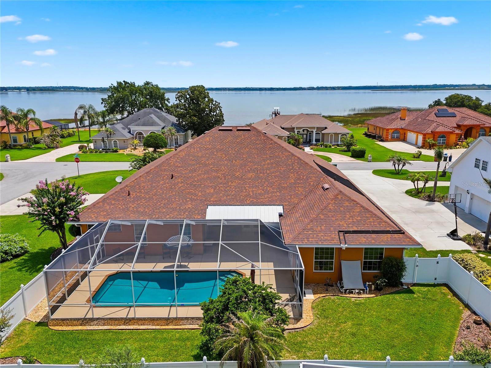 HAMILTON POINTE - Residential