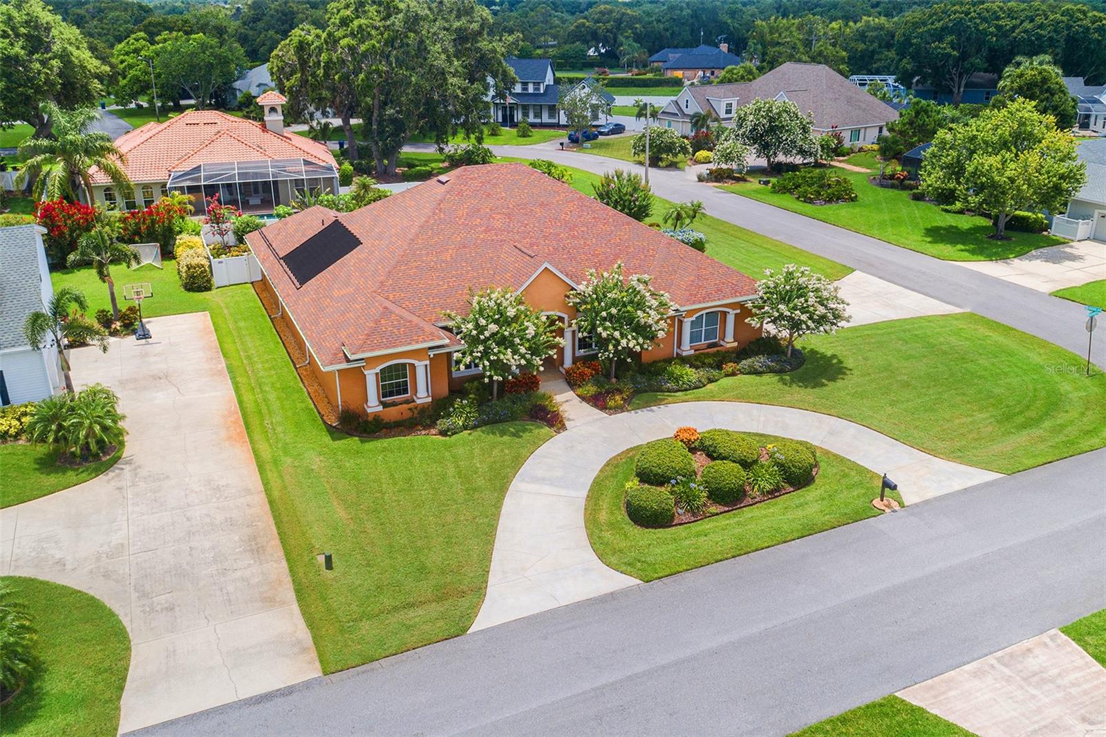 HAMILTON POINTE - Residential