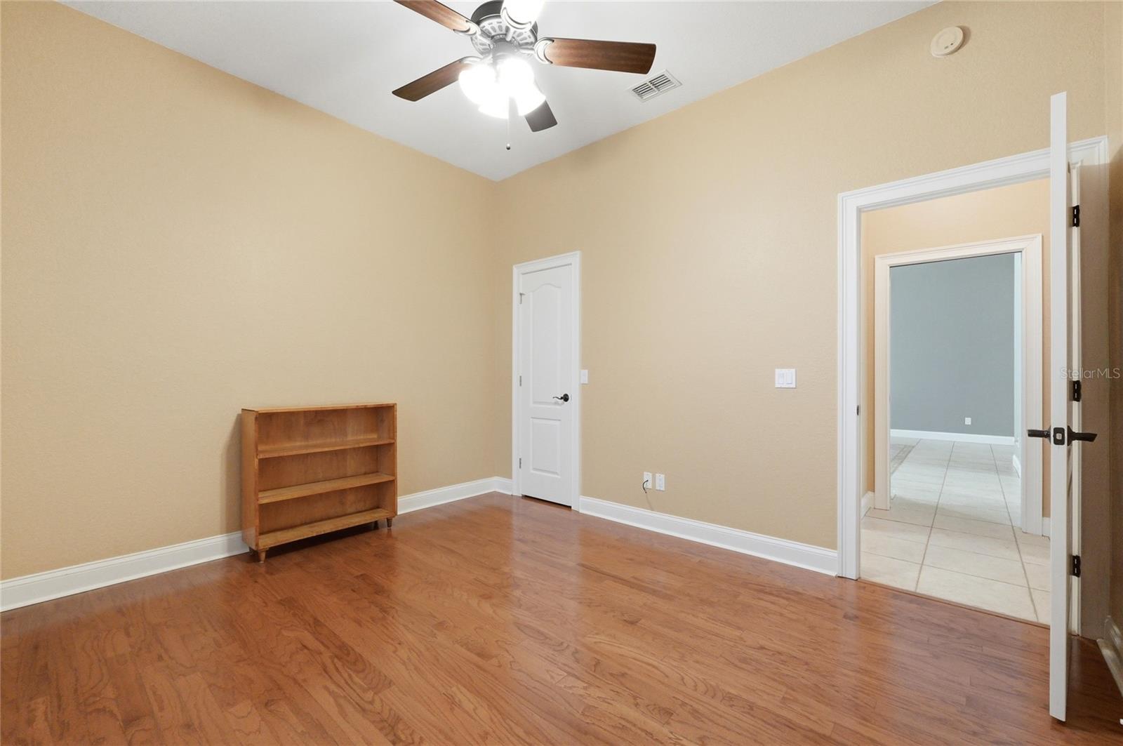 HAMILTON POINTE - Residential