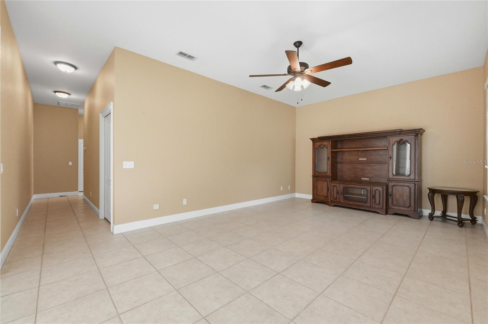 HAMILTON POINTE - Residential