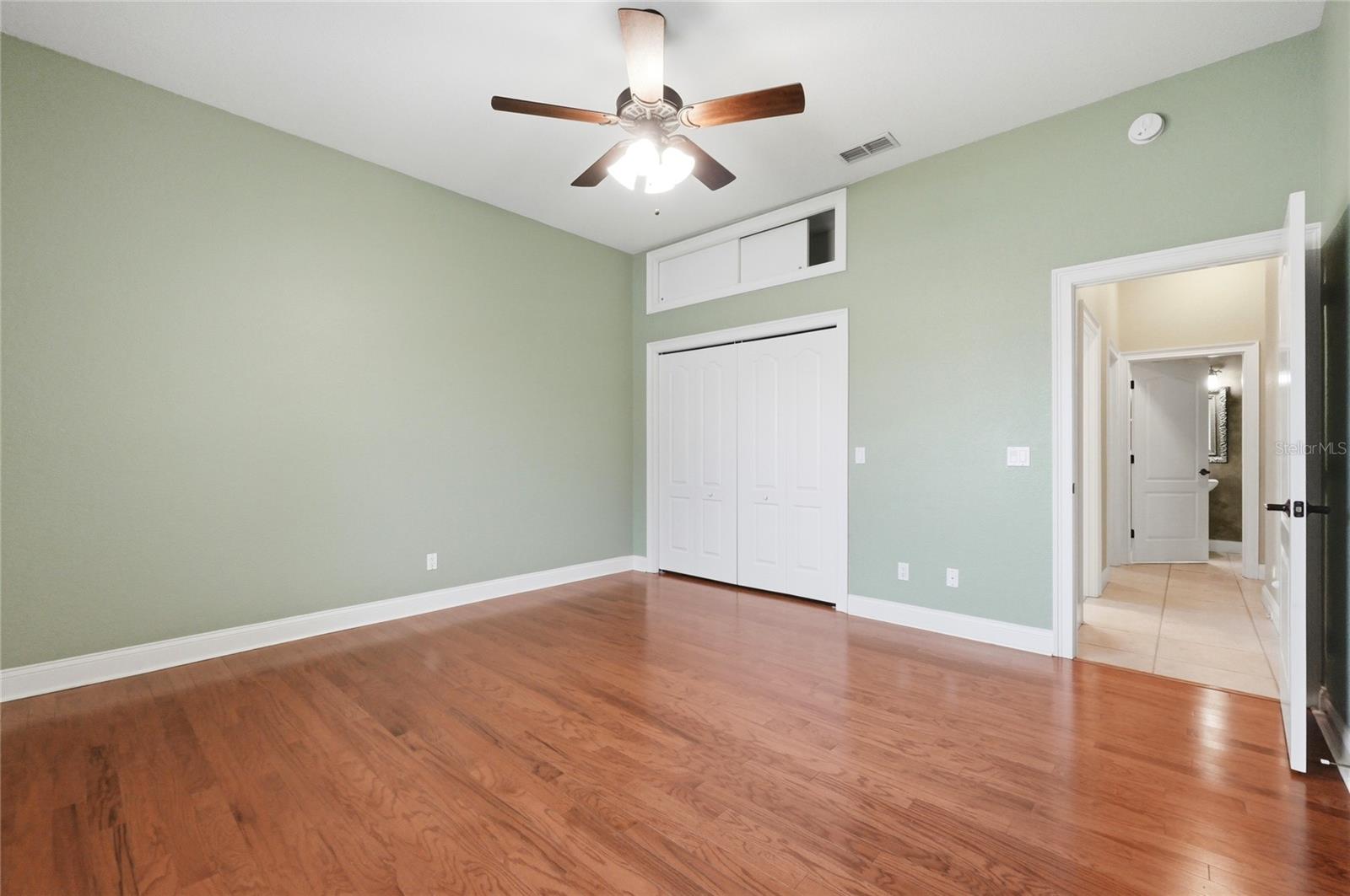HAMILTON POINTE - Residential