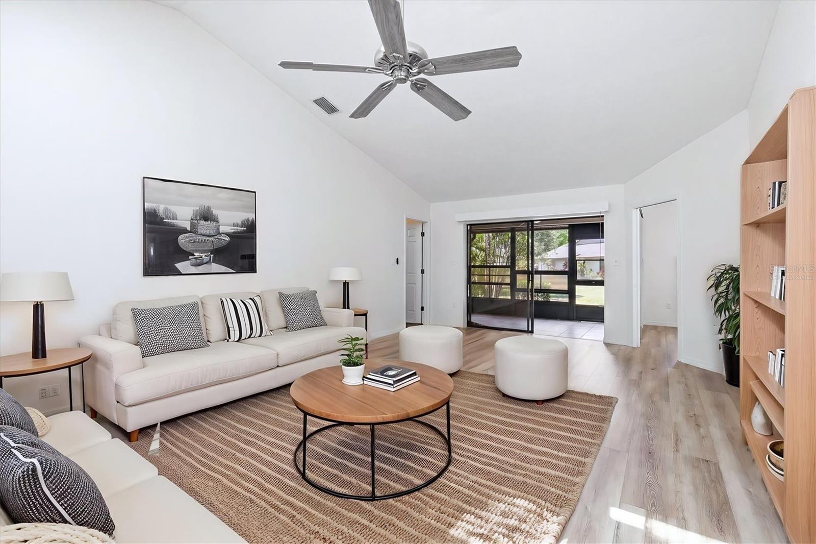 OAK FOREST VILLAS - Residential
