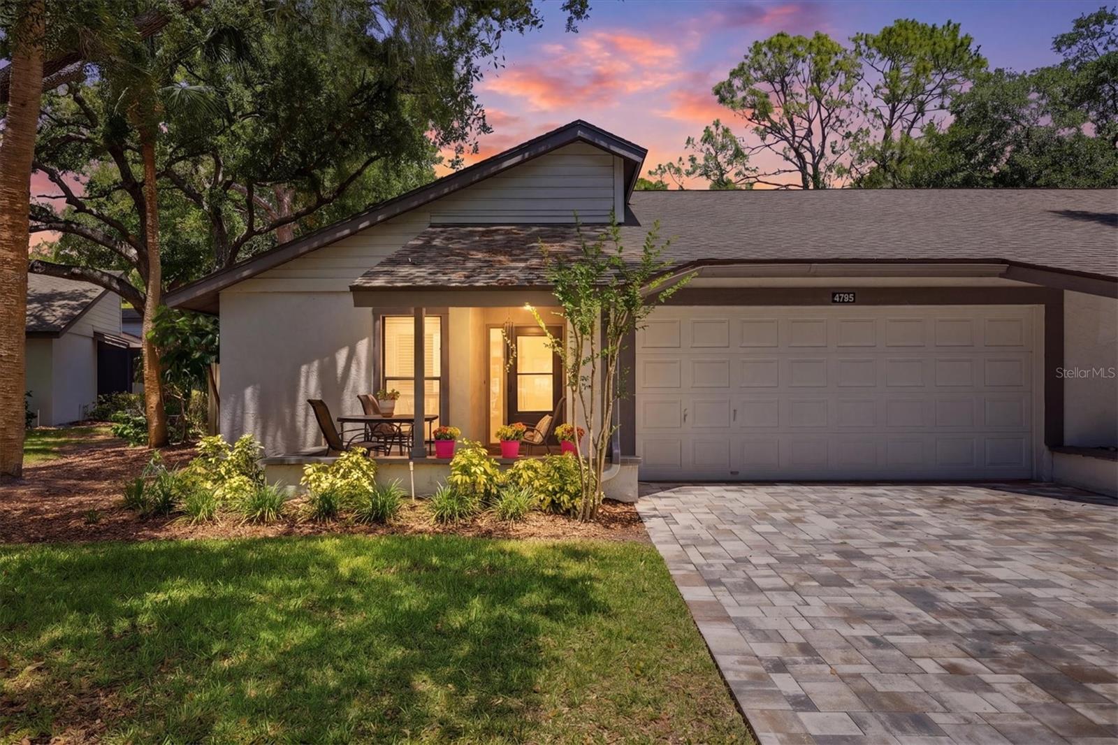 OAK FOREST VILLAS - Residential