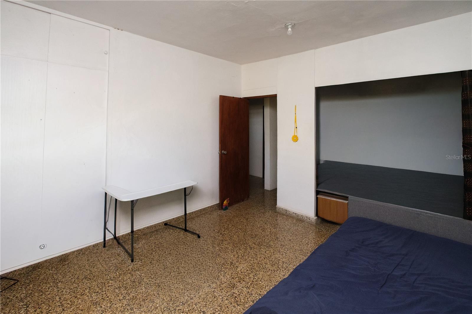 EL PARAÍSO DEVELOPMENT - Residential Income