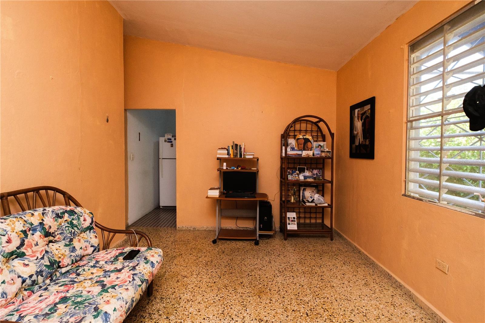EL PARAÍSO DEVELOPMENT - Residential Income