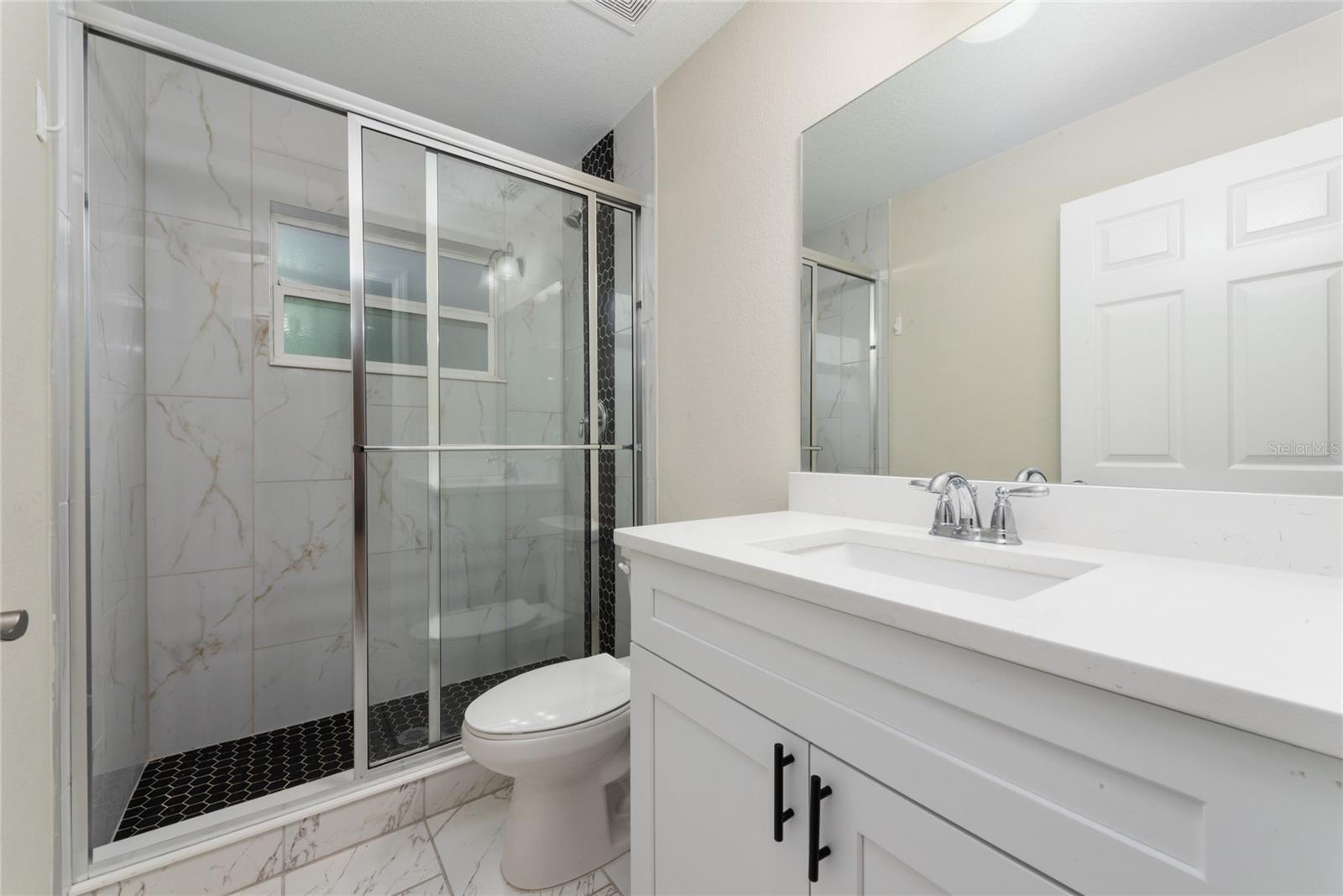 HIGHLAND SQUARE PH 2 - Residential Lease