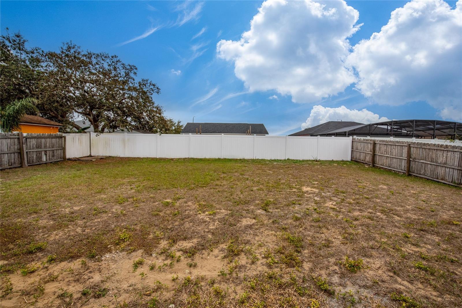 HIGHLAND SQUARE PH 2 - Residential Lease