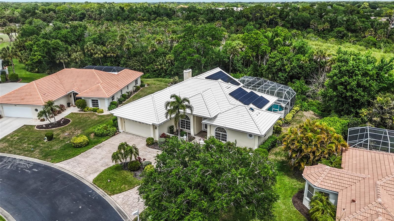 PLANTATION WOODS - Residential
