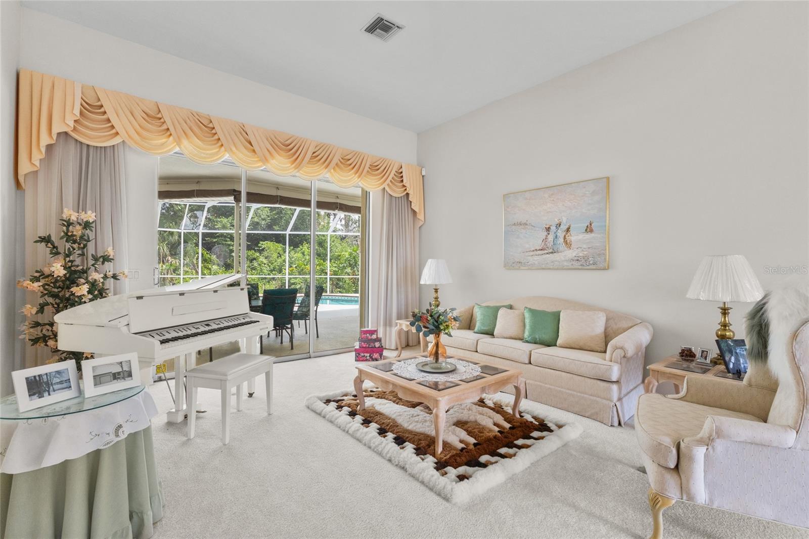PLANTATION WOODS - Residential
