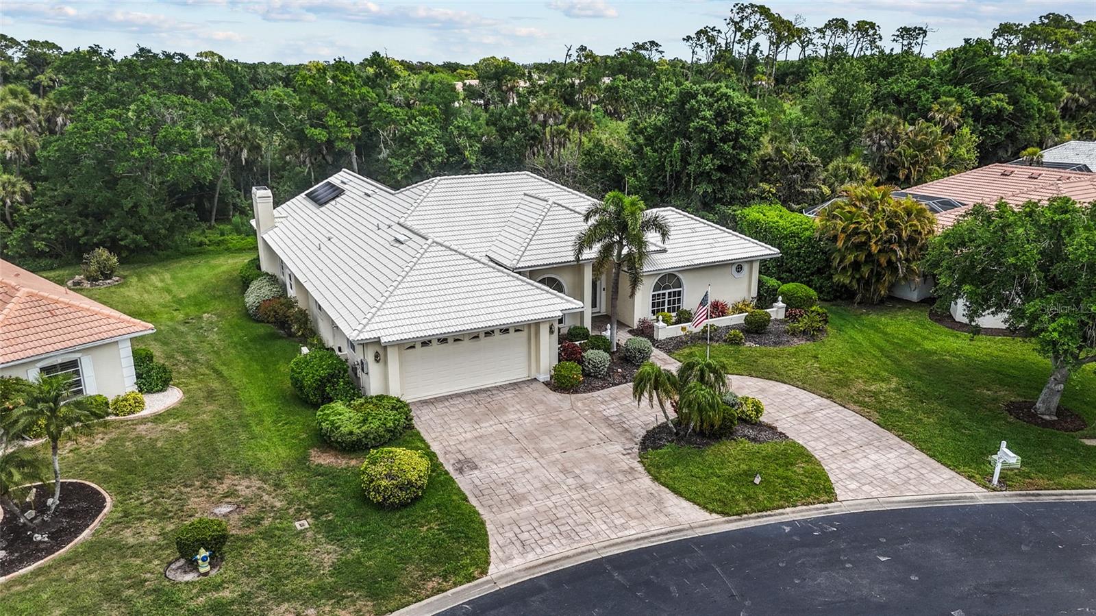 PLANTATION WOODS - Residential