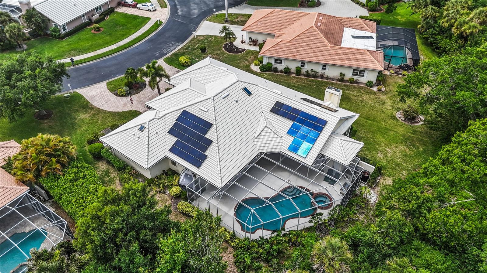 PLANTATION WOODS - Residential