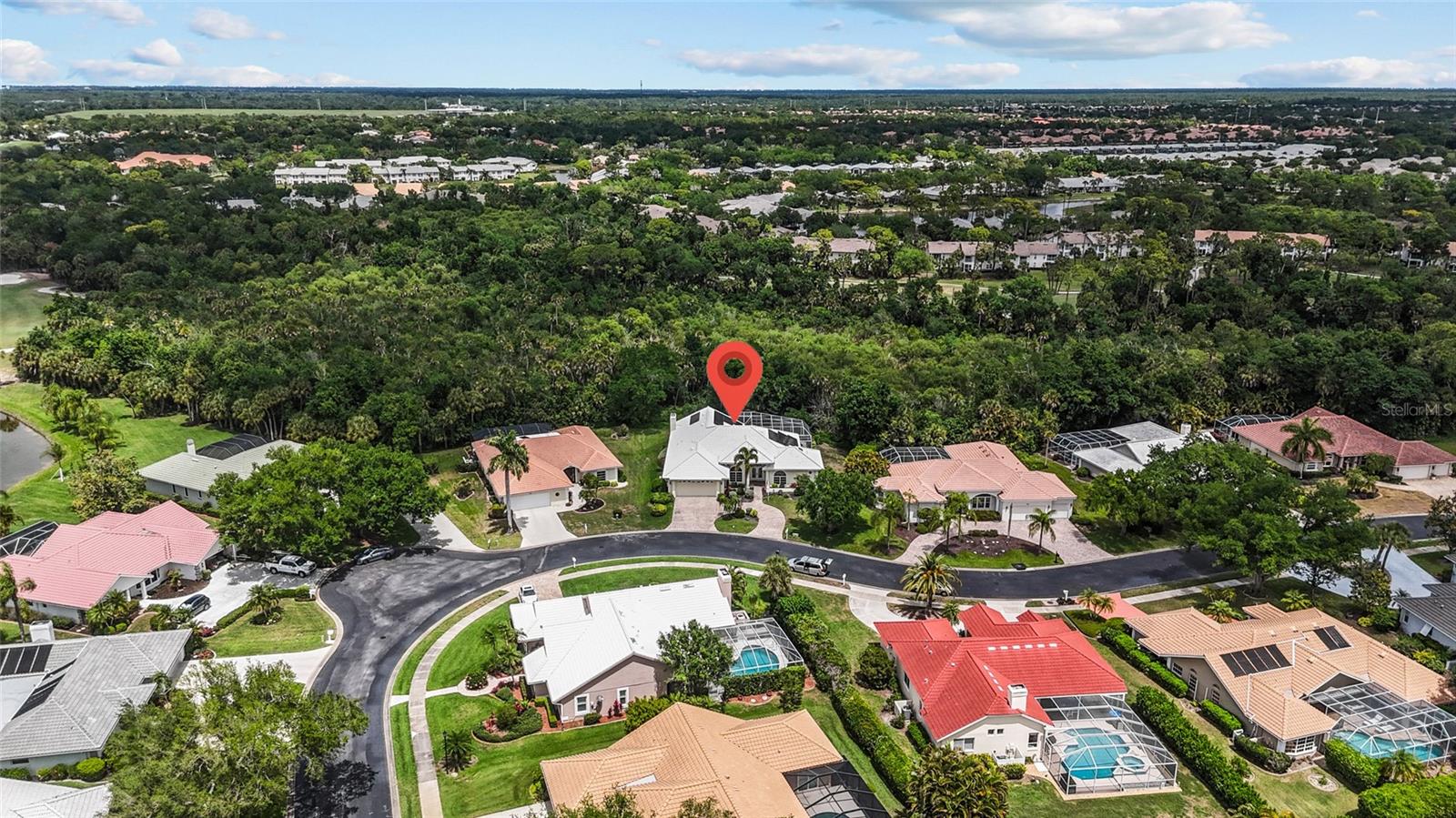 PLANTATION WOODS - Residential